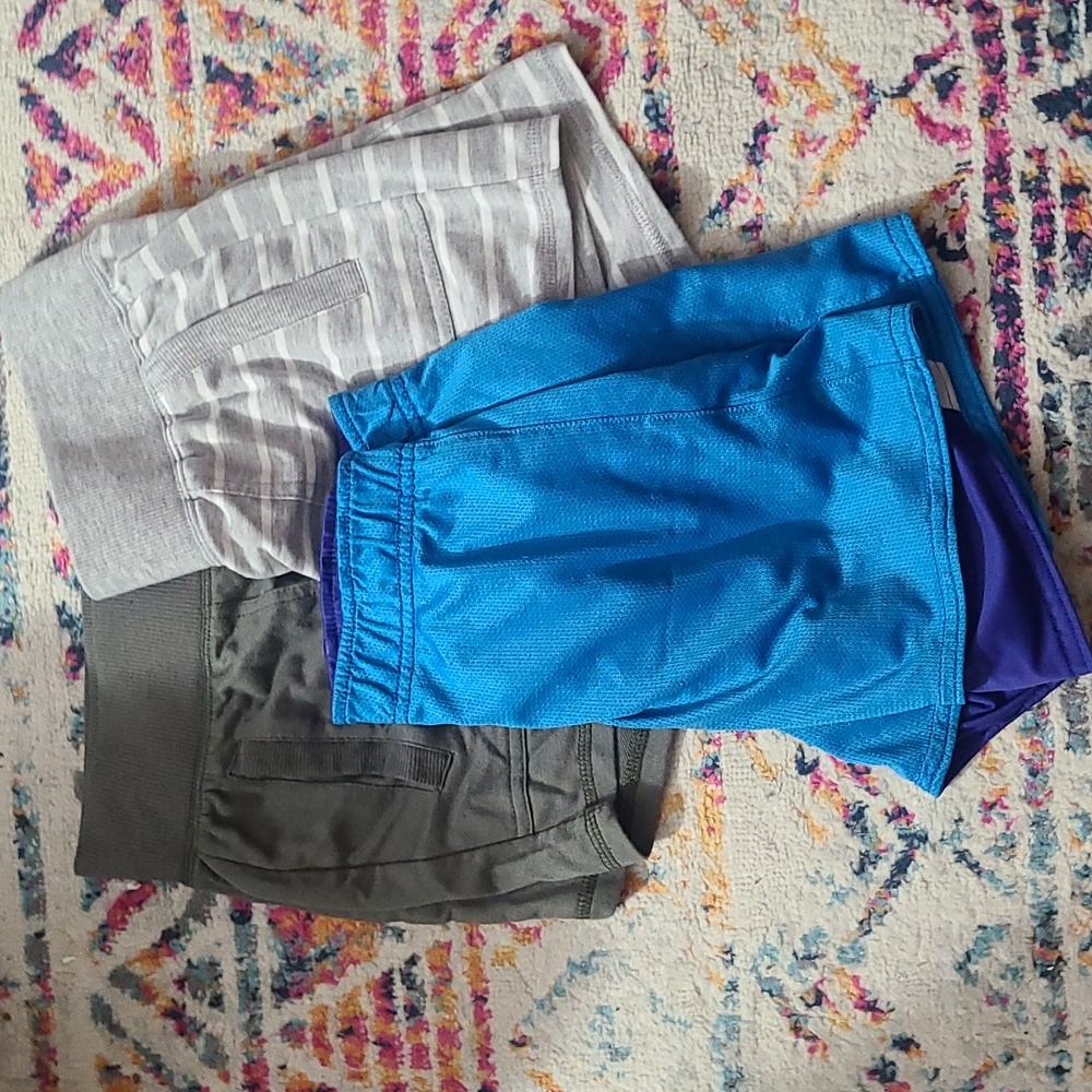 3 pairs of shorts
